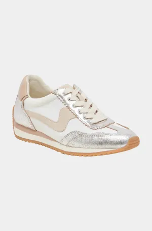 B.NTCD Sneaker