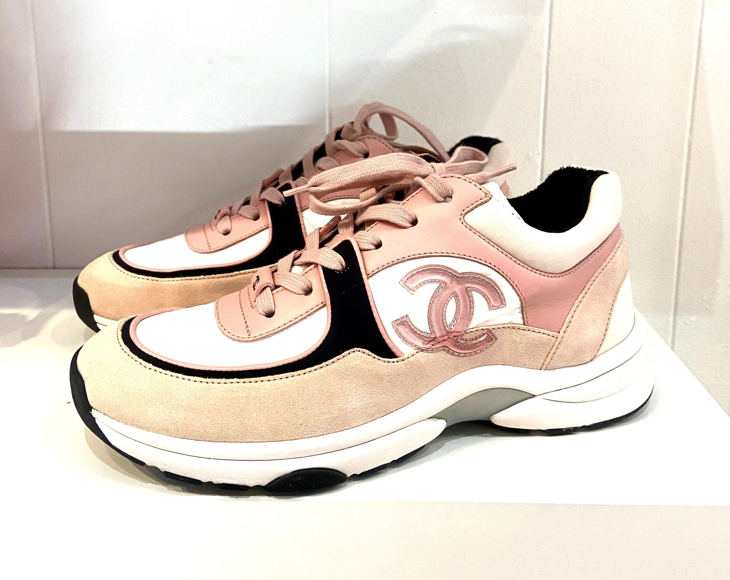 CHANEL CC MIXED FABRIC SNEAKERS