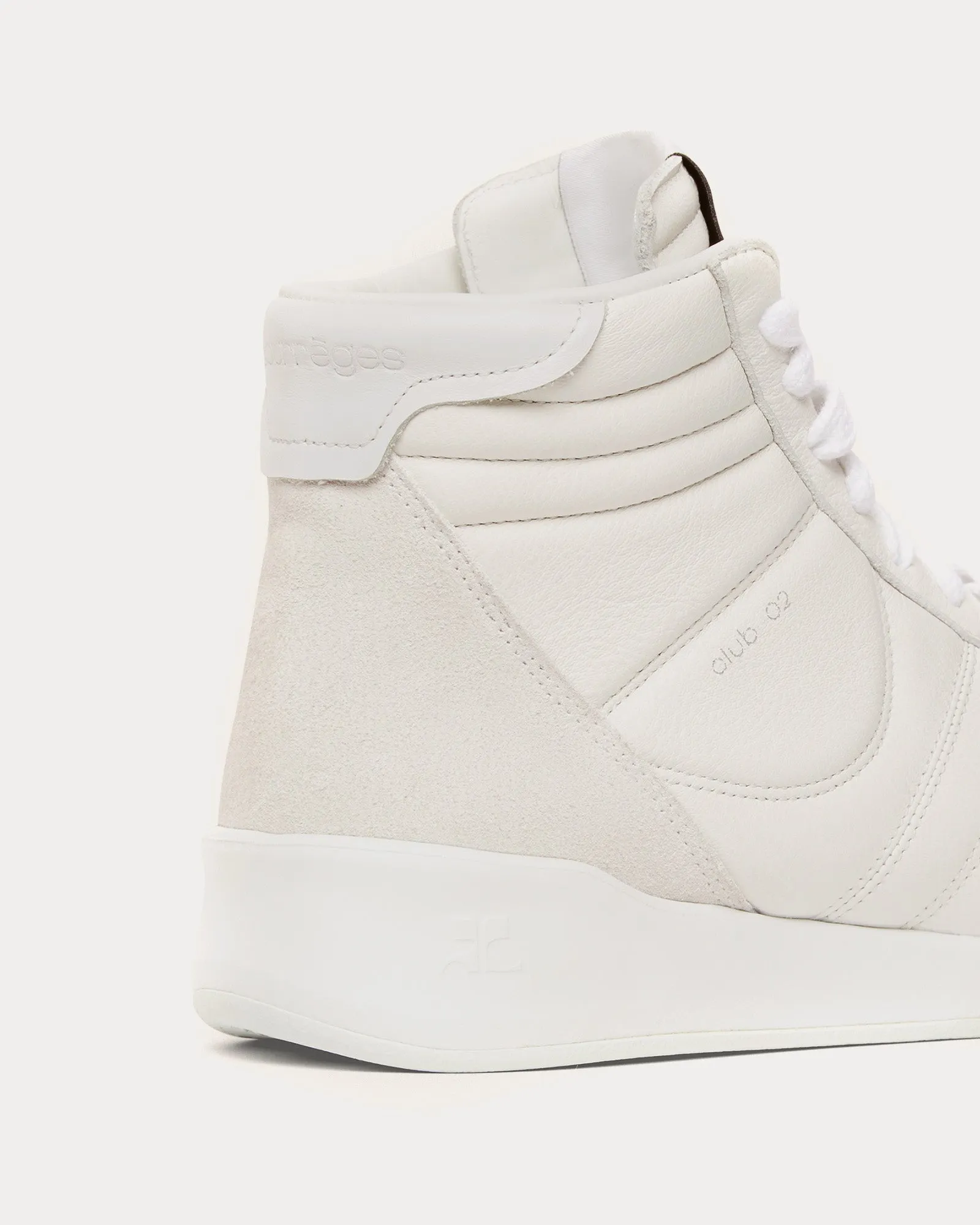 Club 02 Leather Heritage White Mid Top Sneakers