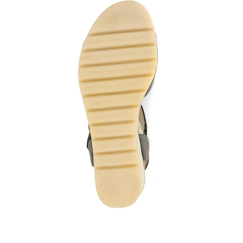 Comfortable Wedge-Heel Sandals - WBINS35128 / 321 724