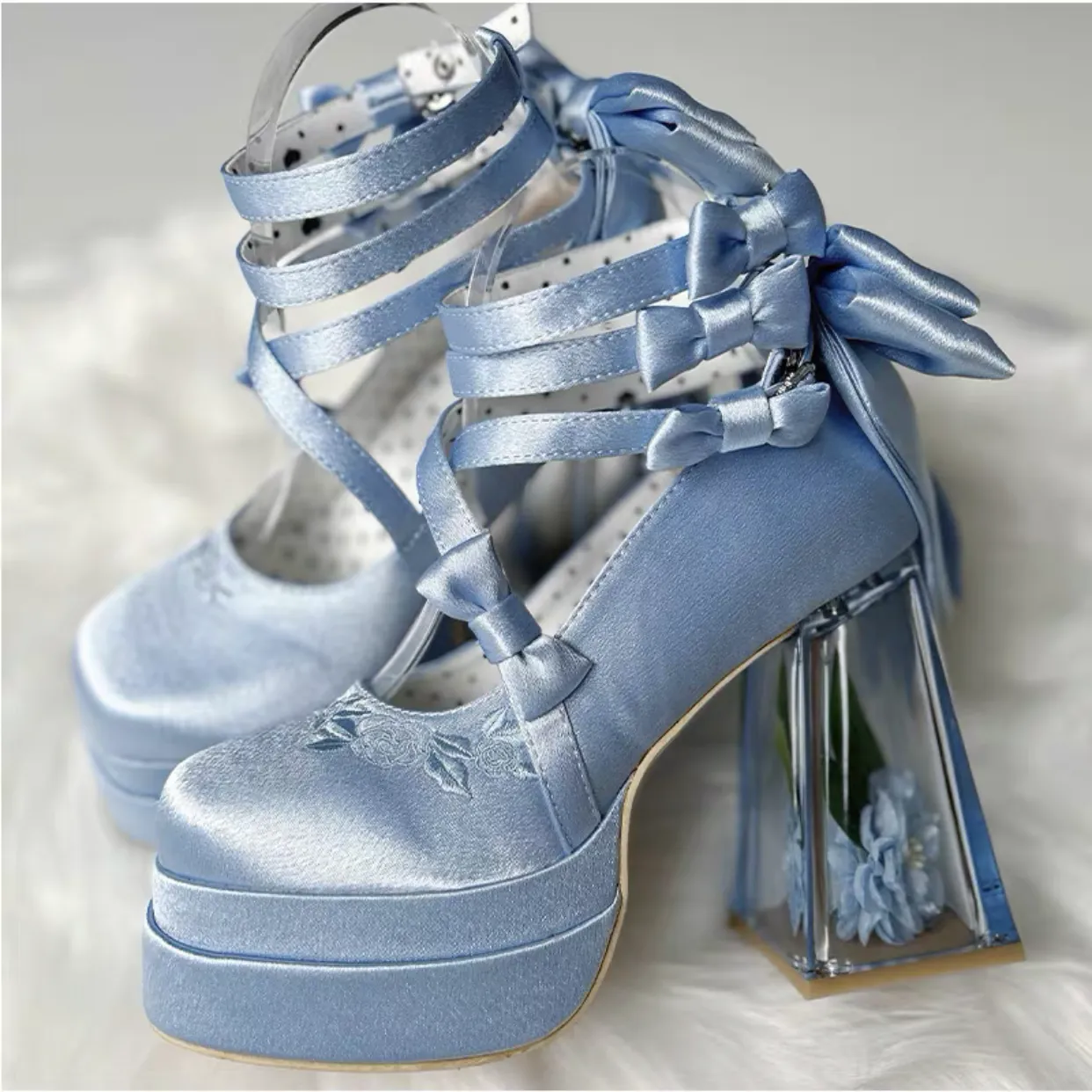 Elegant Glass Flower Room Heels Shoes  AD21193