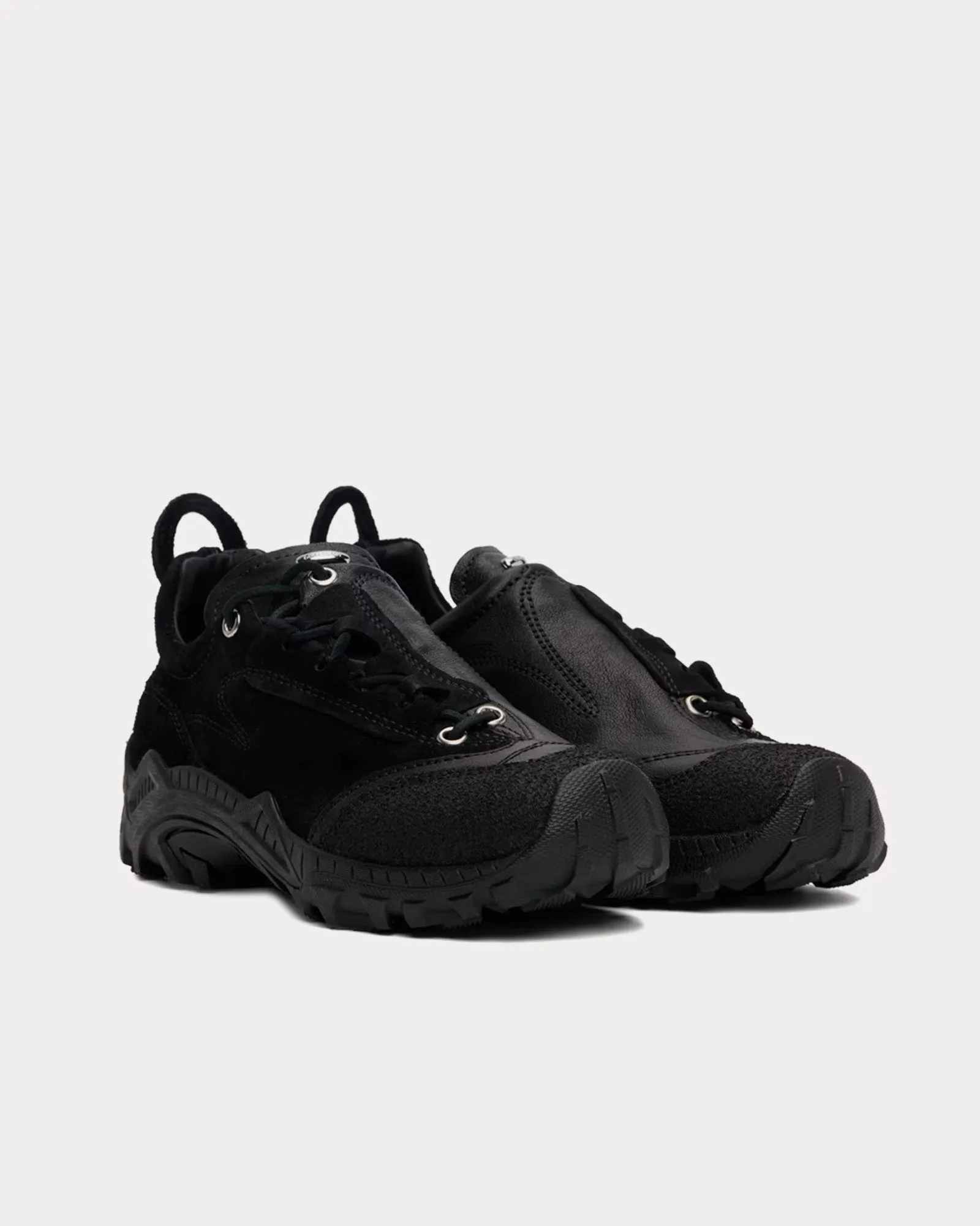 Gabe Leather Stealth Black Low Top Sneakers