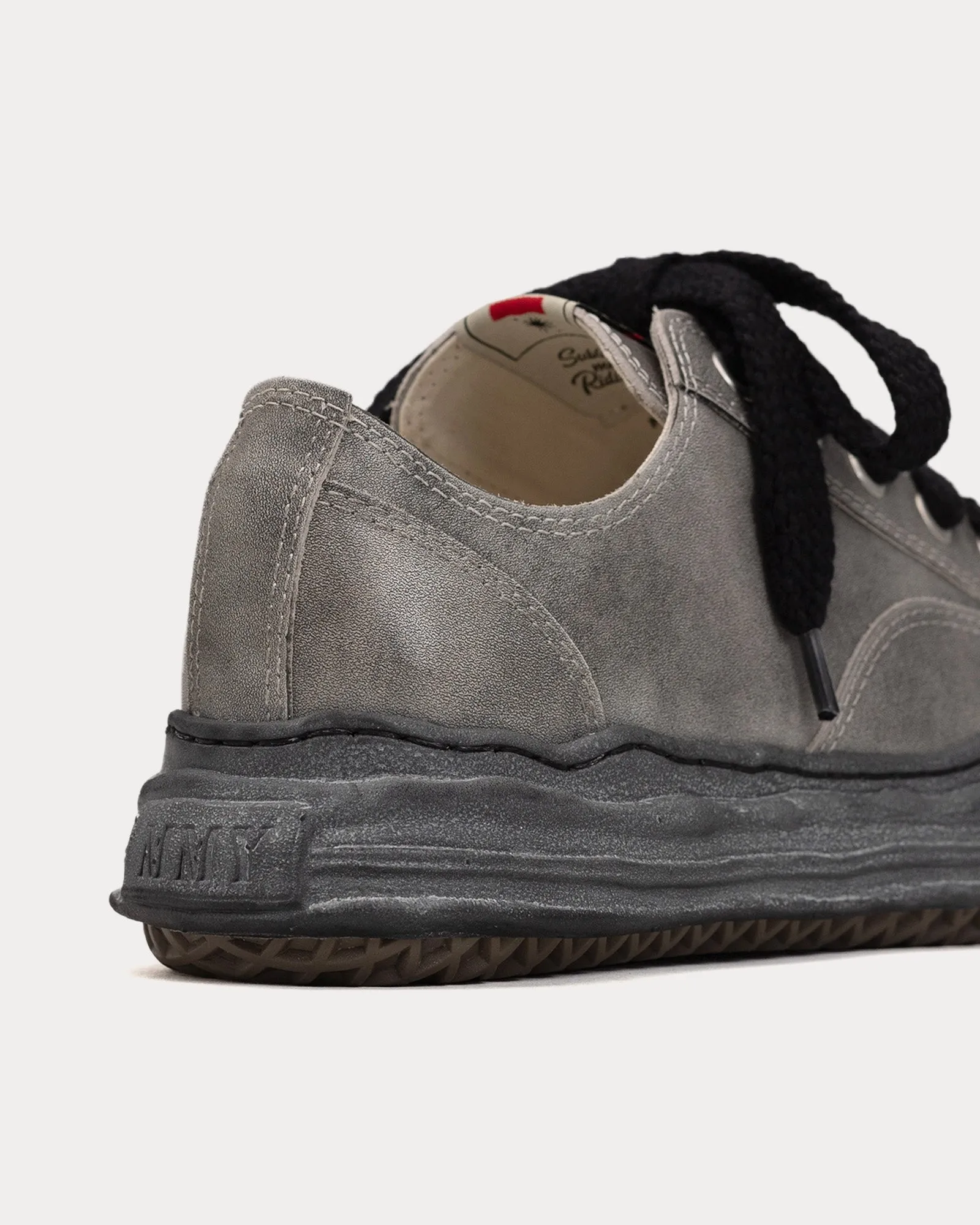 Hank OG Sole VL Leather Black / Black Low Top Sneakers